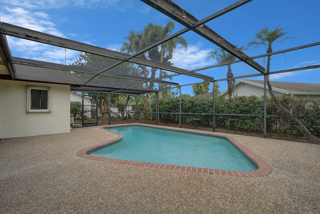 Photo of 7010 NW 22nd Way