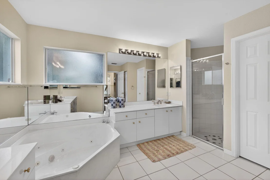 Photo of 2860 Waters Edge Circle
