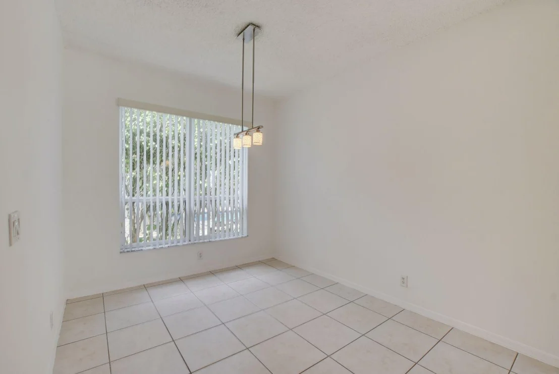 Photo of 10312 Lexington Estates Boulevard