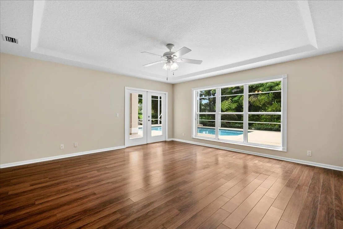 Photo of 140 Victorian Lane