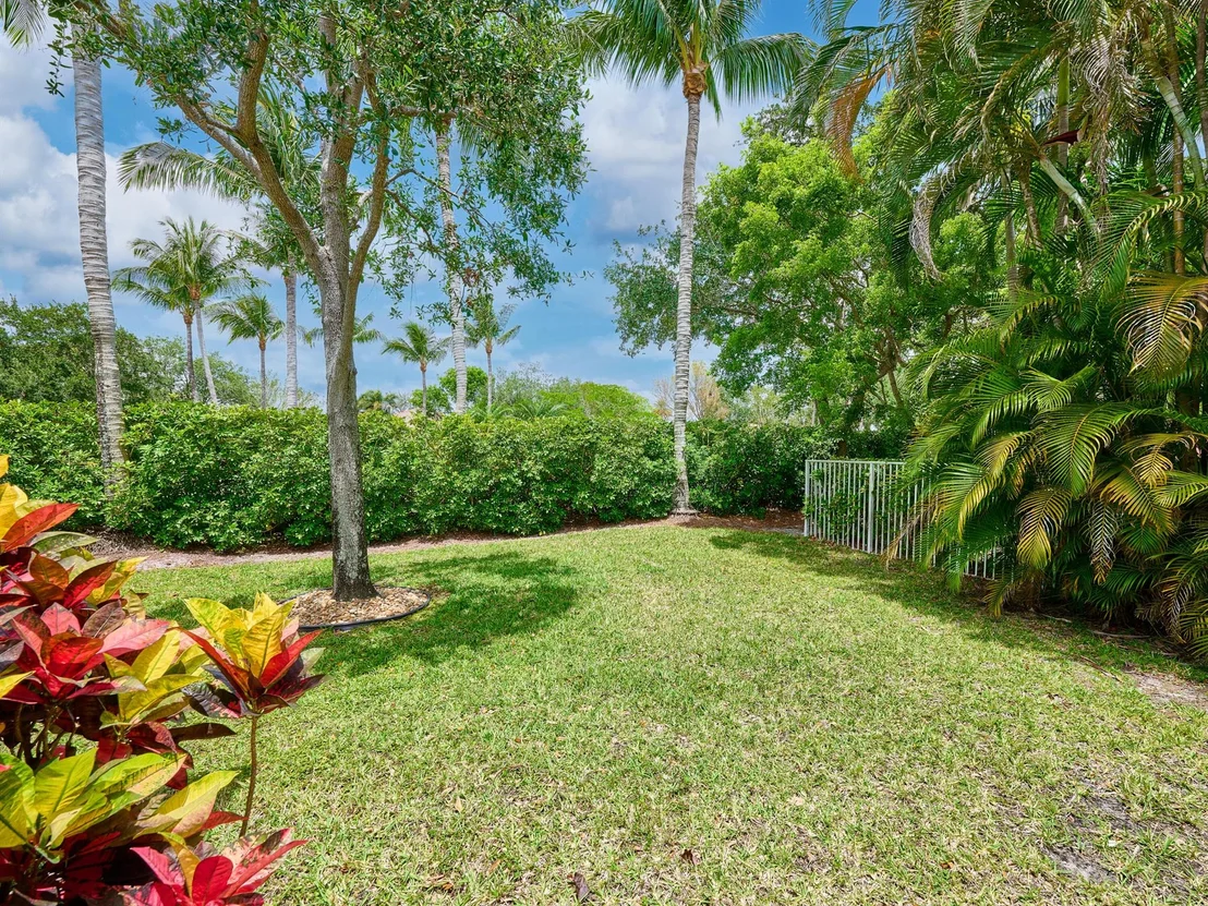 Photo of 6989 Pisano Drive