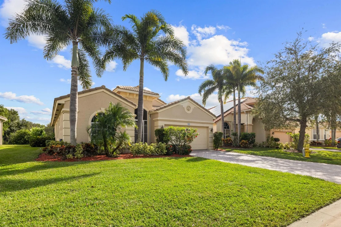 Photo of 1582 SE Tradition Trace