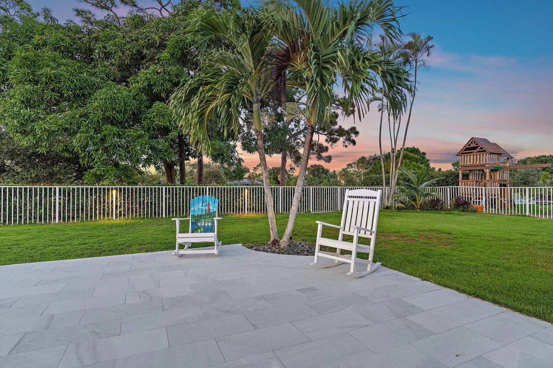 Photo of 86 Golfview Drive