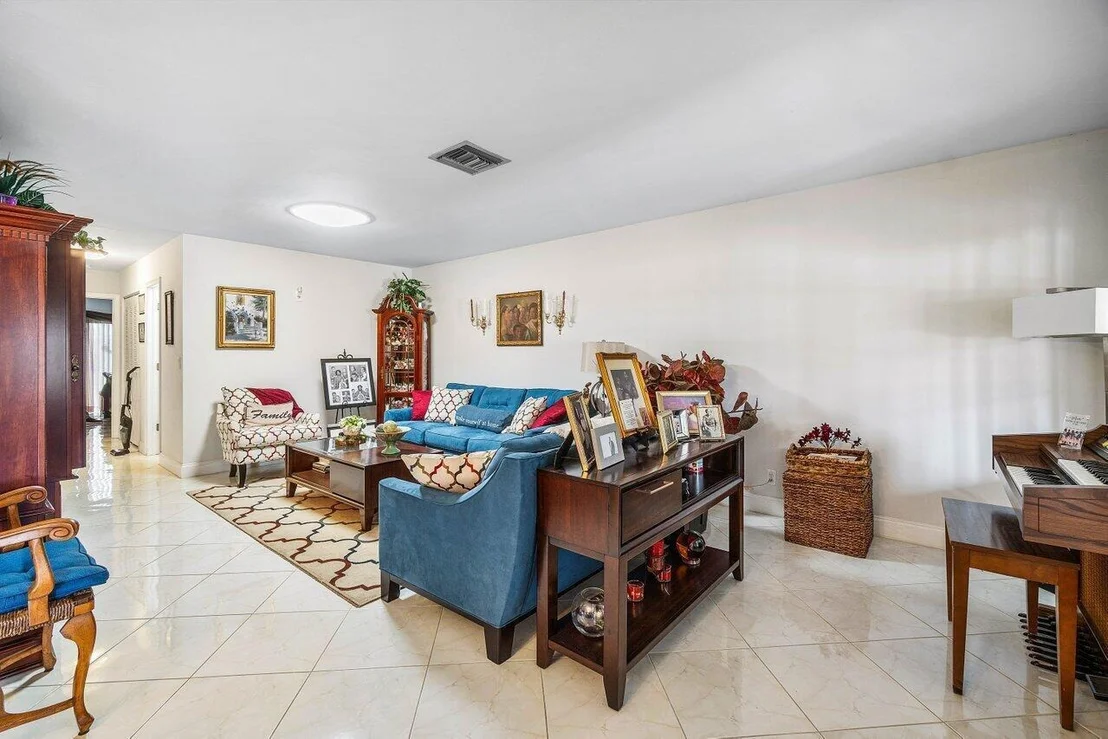 Photo of 5814 Doris Court