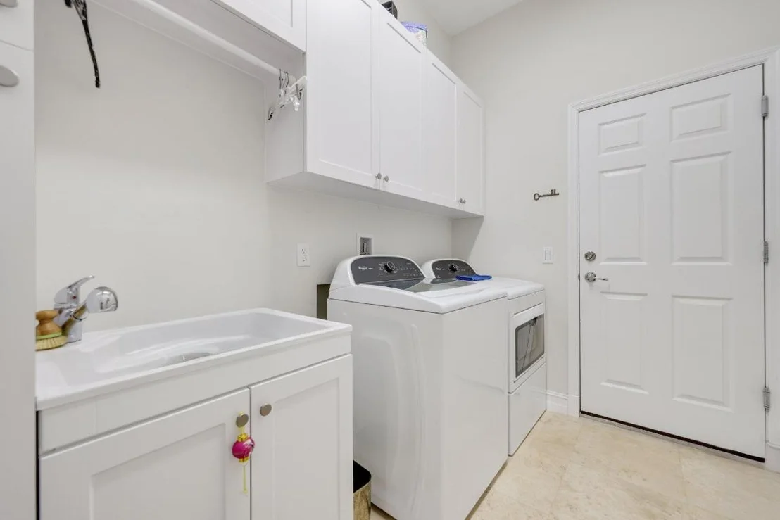 Photo of 1355 Telfair Drive