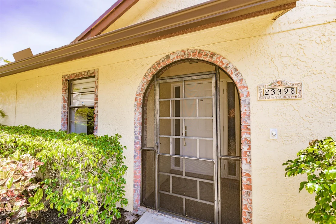 Photo of 23398 Barlake Drive