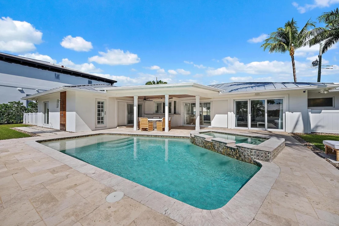 Photo of 1051 Gulfstream Way