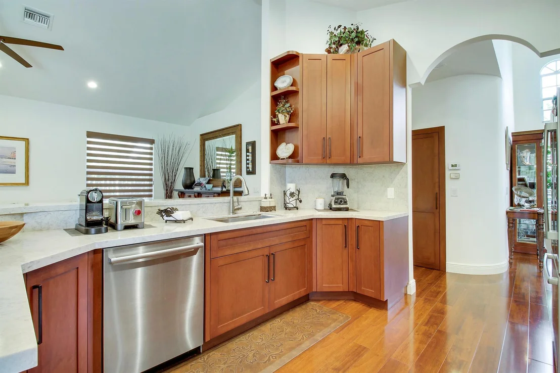Photo of 7618 La Corniche Circle