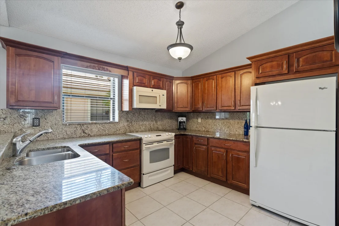 Photo of 4781 Brighton Lakes Boulevard