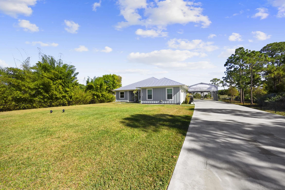 Photo of 5458 Silver Oak Drive