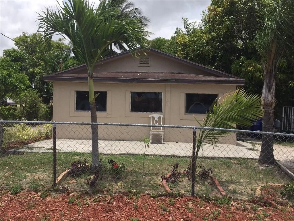 Photo of 619 NW 4th Avenue