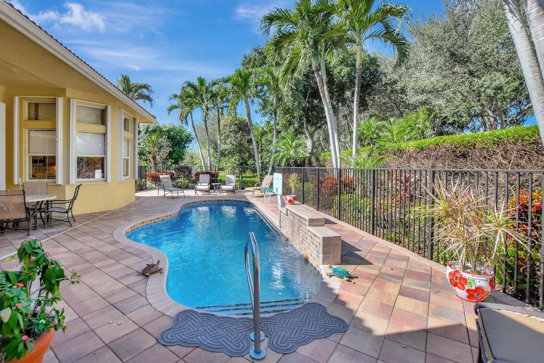 Photo of 7126 Springville Cove