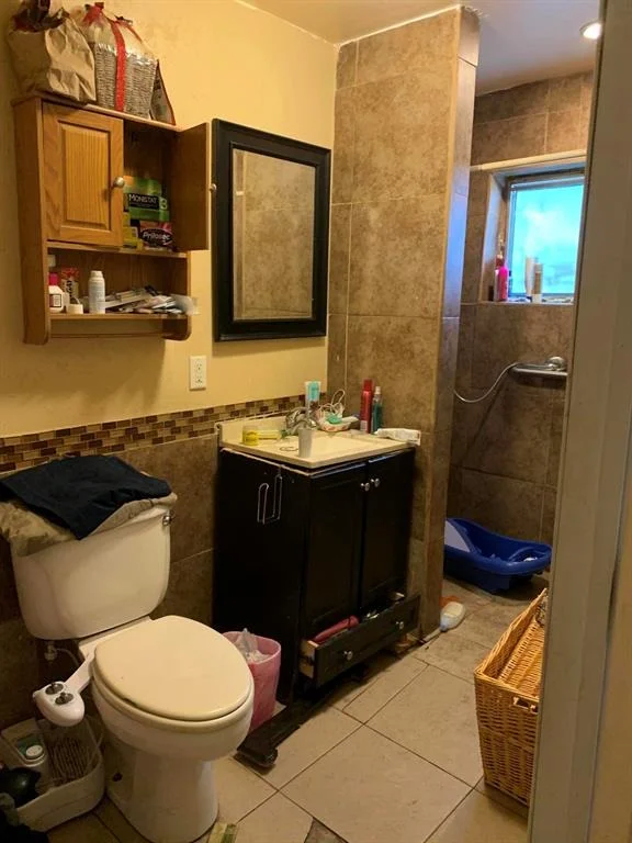 Photo of 68 W Mango Road