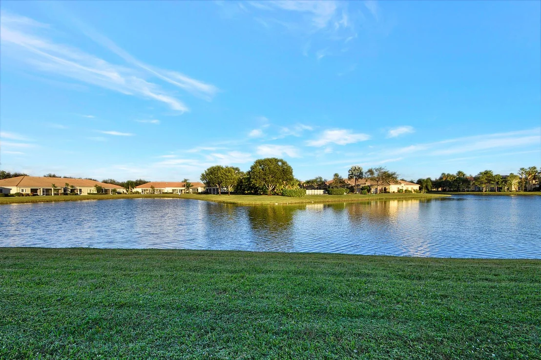 Photo of 2364 Windjammer Way