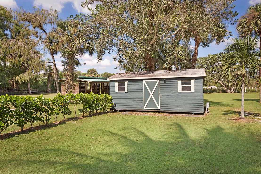Photo of 13579 Farley Road