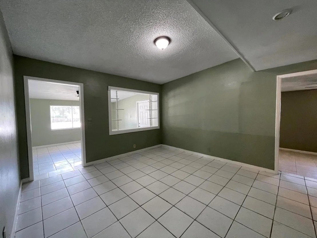 Photo of 3690 Seacrest Boulevard