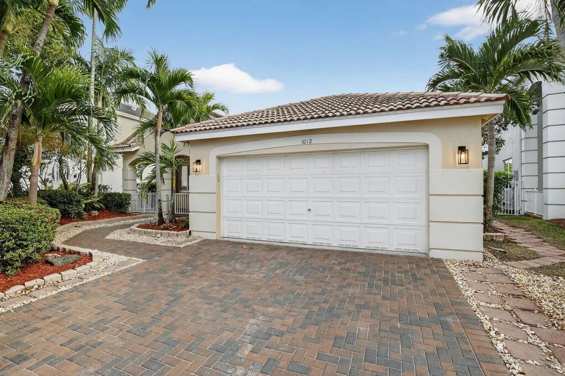 Photo of 1012 Fairfield Meadows Drive