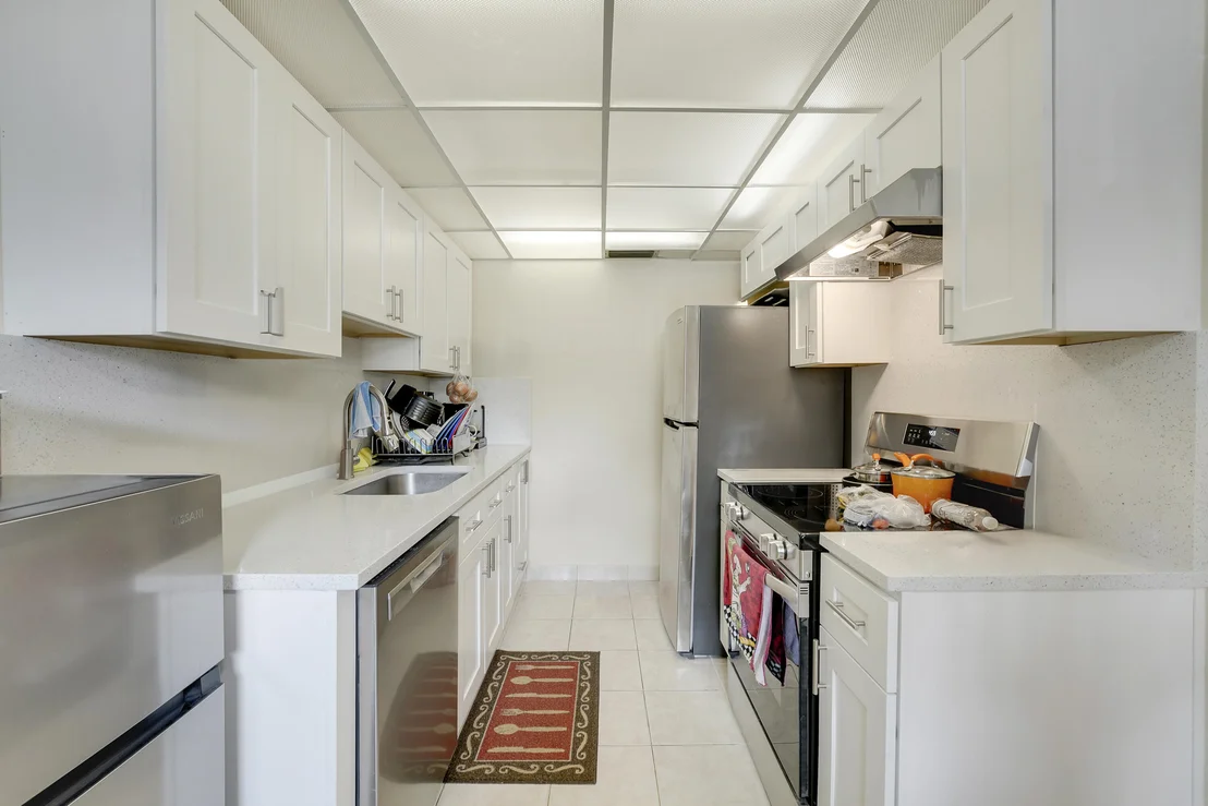 Photo of 1011 Exeter