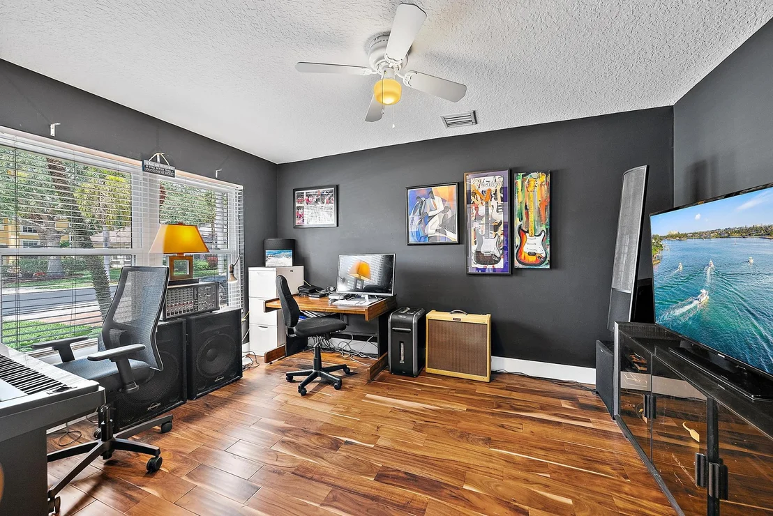 Photo of 130 Jones Creek Drive