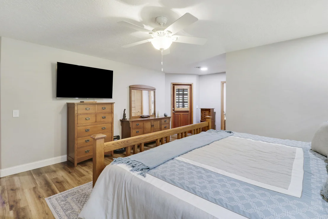 Photo of 15421 110th Avenue N