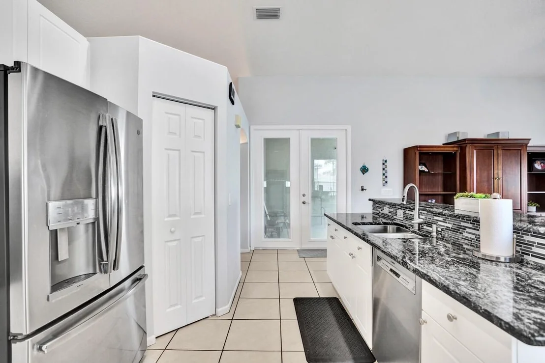 Photo of 5886 Bay Hill Circle