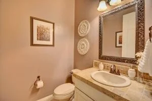 Photo of 7165 Old Orchard Way