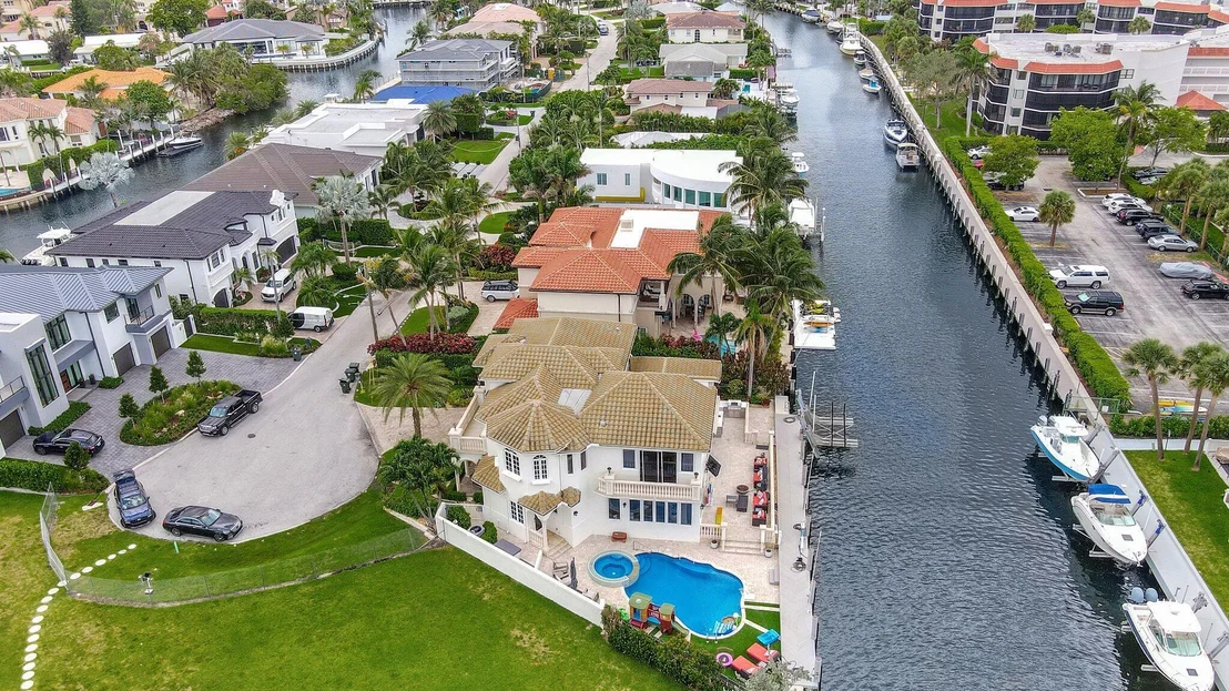 Photo of 857 Havana Drive