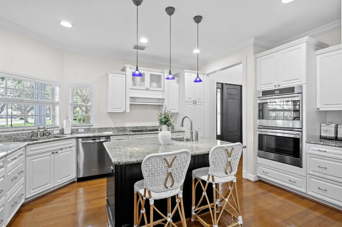 Photo of 400 Mangrove Point