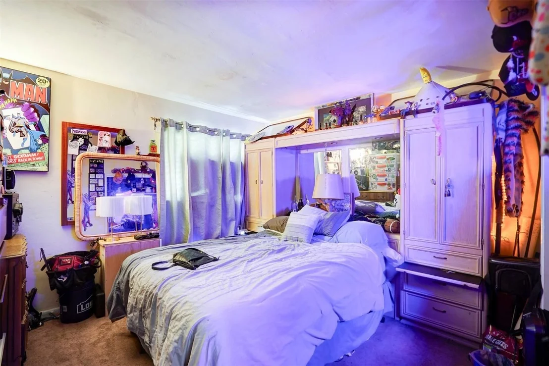 Photo of 4271 NE 11th Terrace