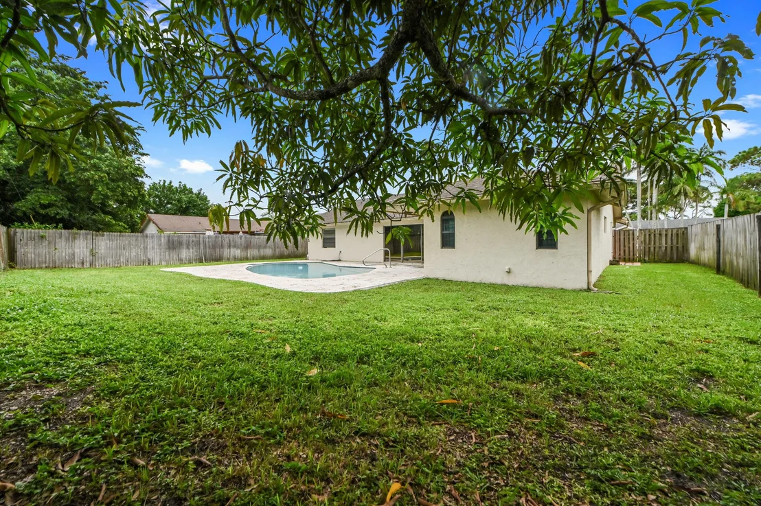 Photo of 9585 Lancaster Place