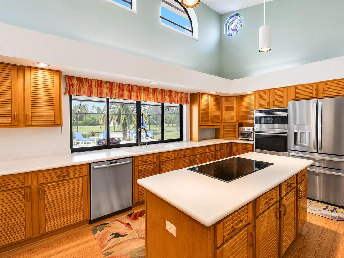 Photo of 3120 SE Downwinds Road