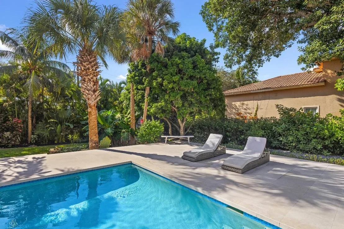 Photo of 41 Coconut Lane