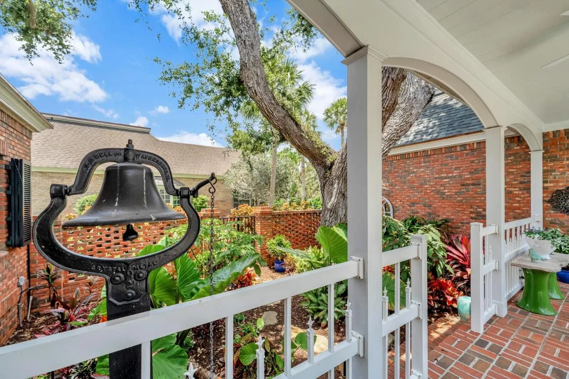 Photo of 645 Riomar Drive