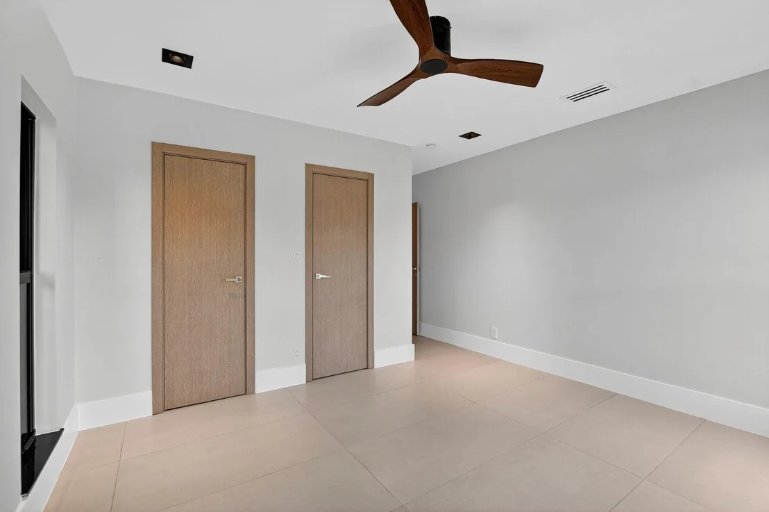 Photo of 43 Oregon Lane