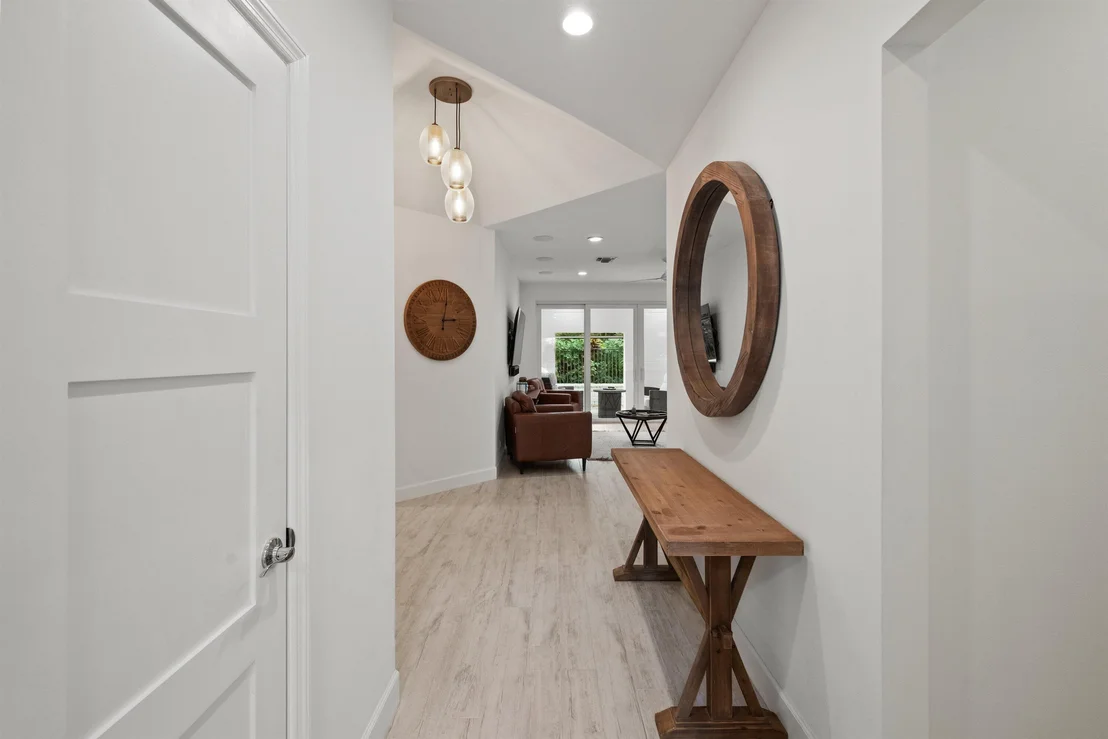 Photo of 106 TOTEKA Circle