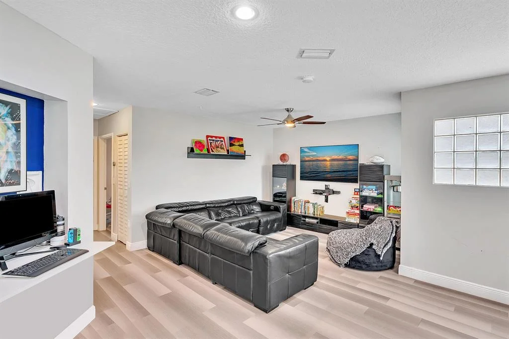 Photo of 6810 Portside Drive