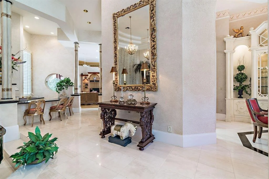 Photo of 2300 Tecumseh Circle