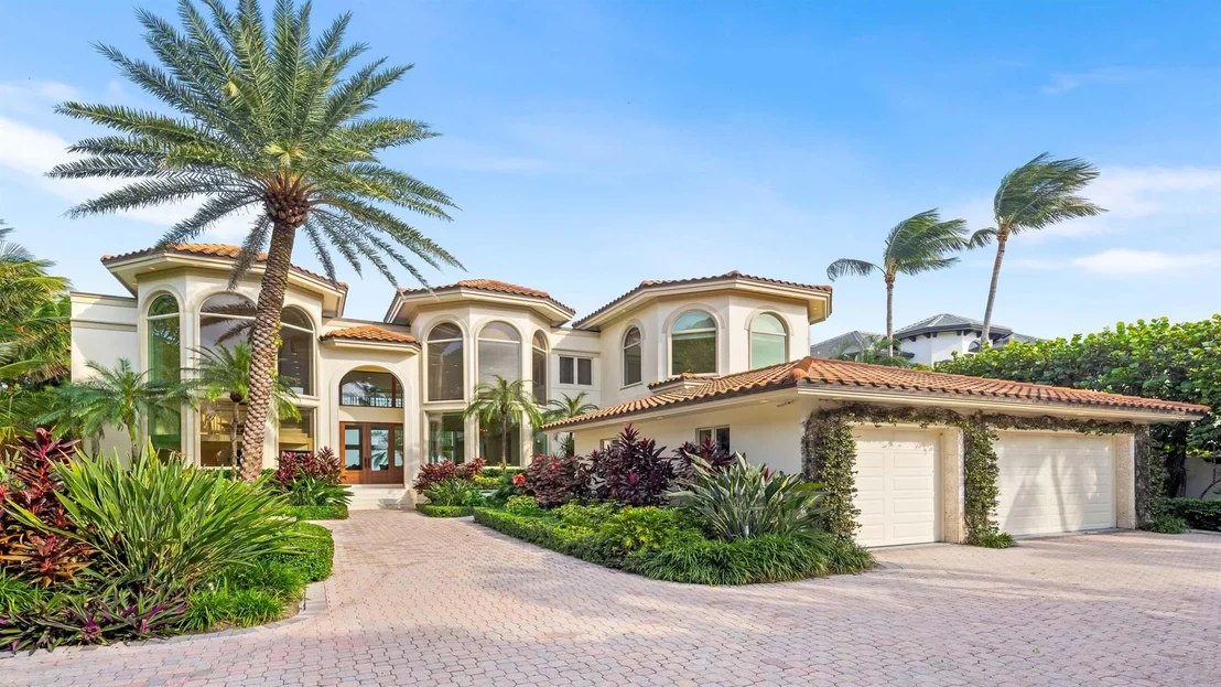 Photo of 755 N Ocean Boulevard
