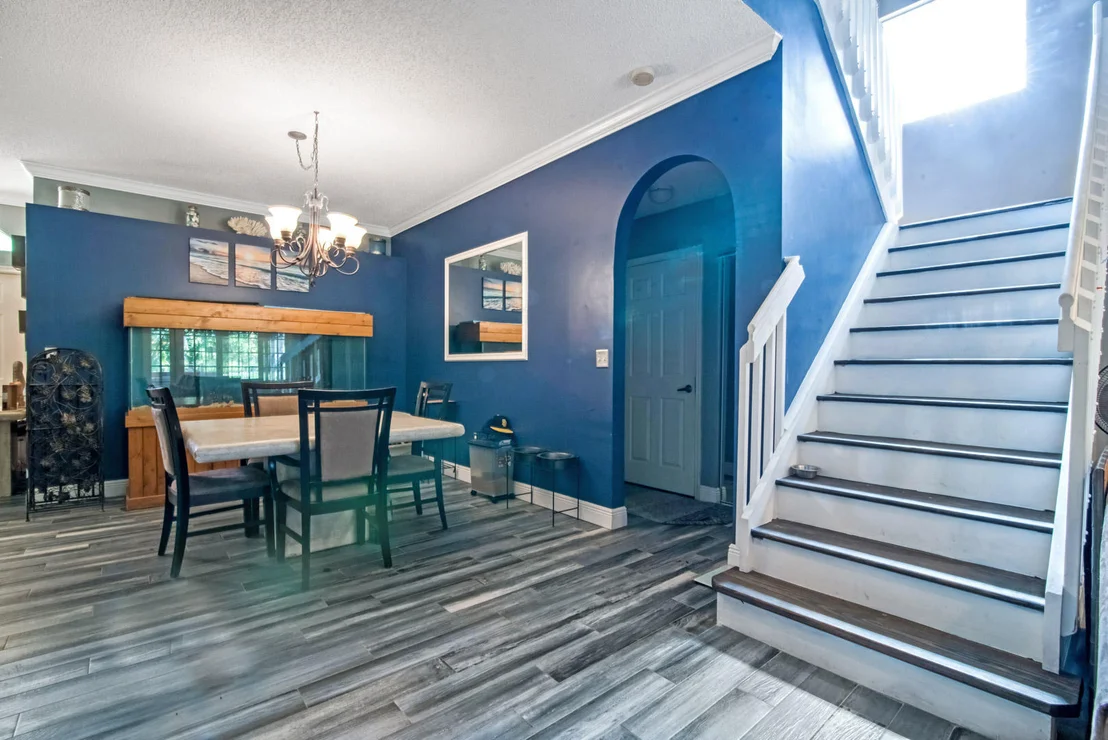 Photo of 7518 Oak Grove Circle
