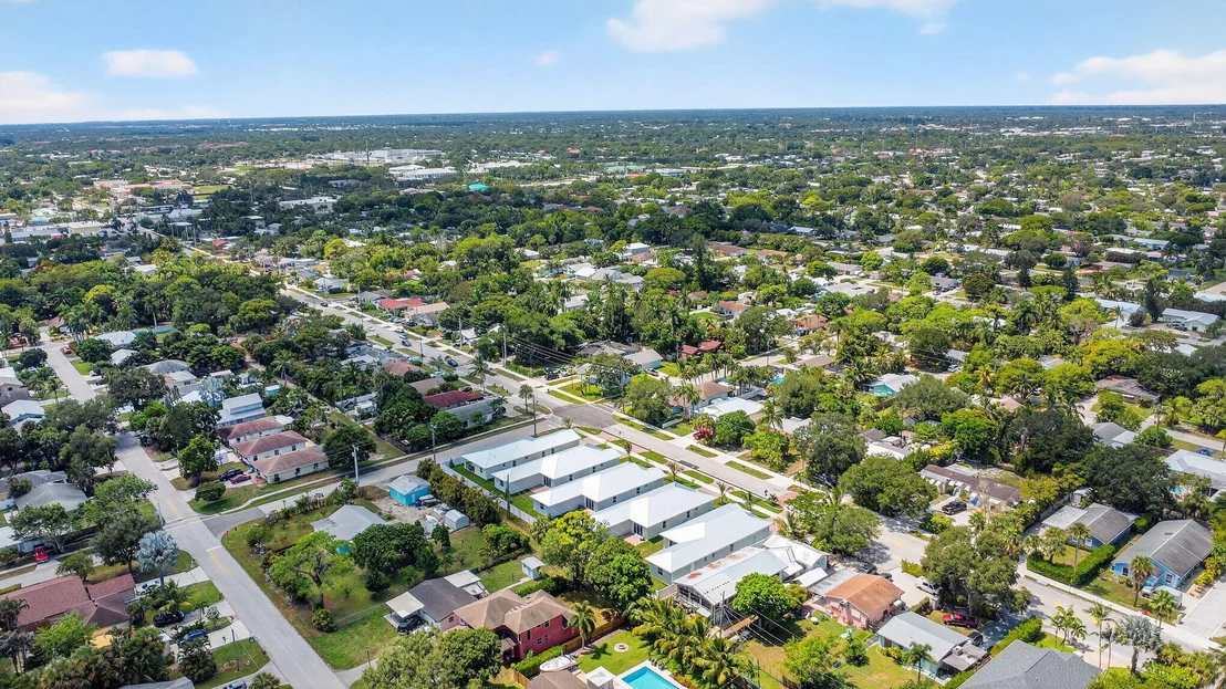 Photo of 601 N Loxahatchee Drive