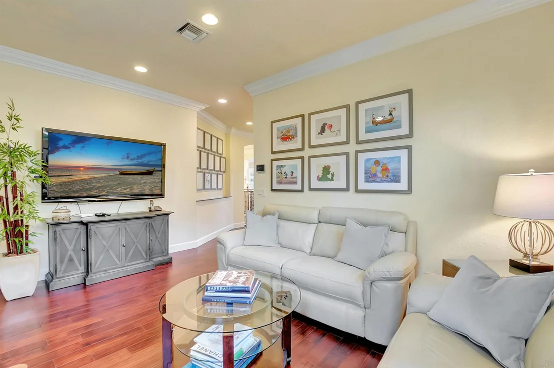 Photo of 4162 NW Briarcliff Circle