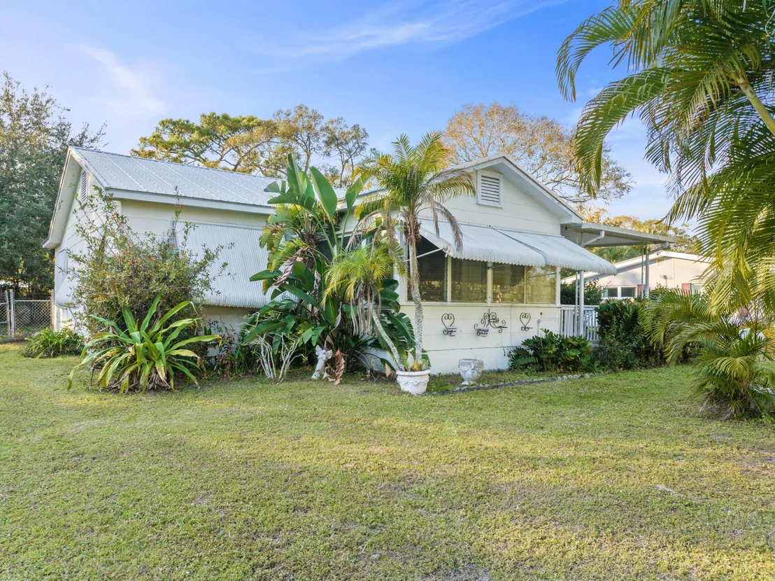 Photo of 1835 24th Avenue