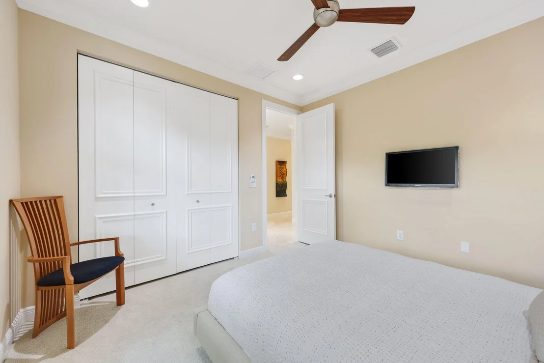 Photo of 11879 Fox Hill Circle