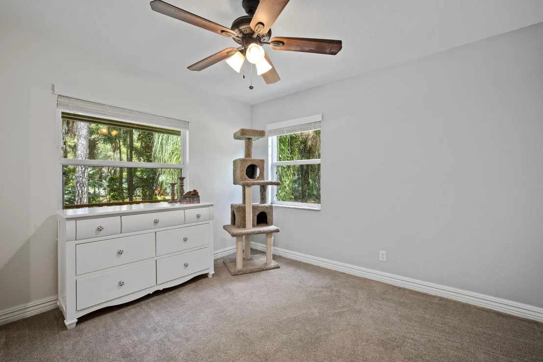 Photo of 13578 Edith Road