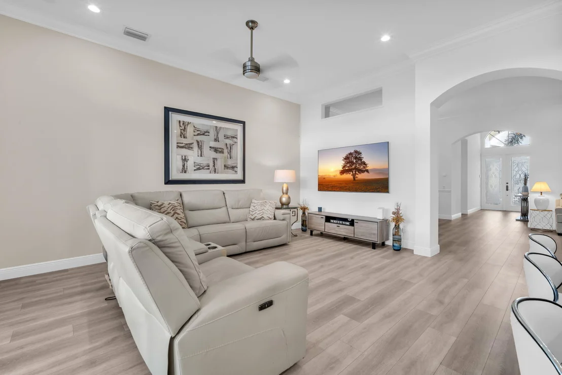 Photo of 6951 IMPERIAL BEACH Circle