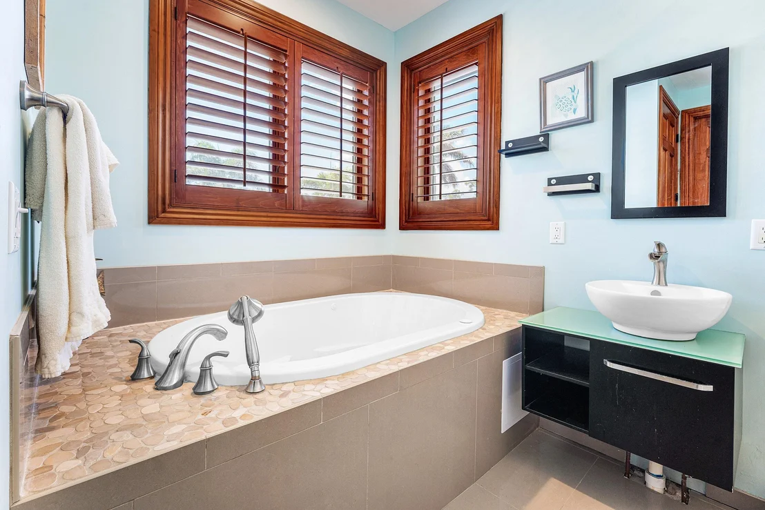 Photo of 5495 Hibiscus Road