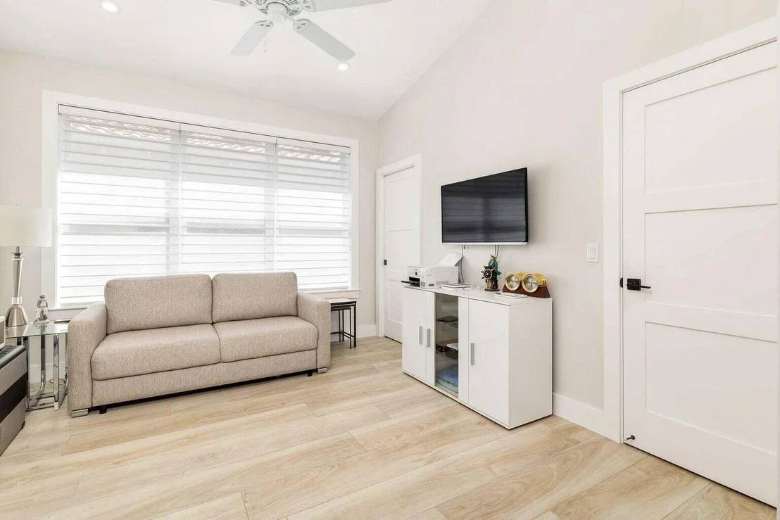 Photo of 3914 Outlook Court