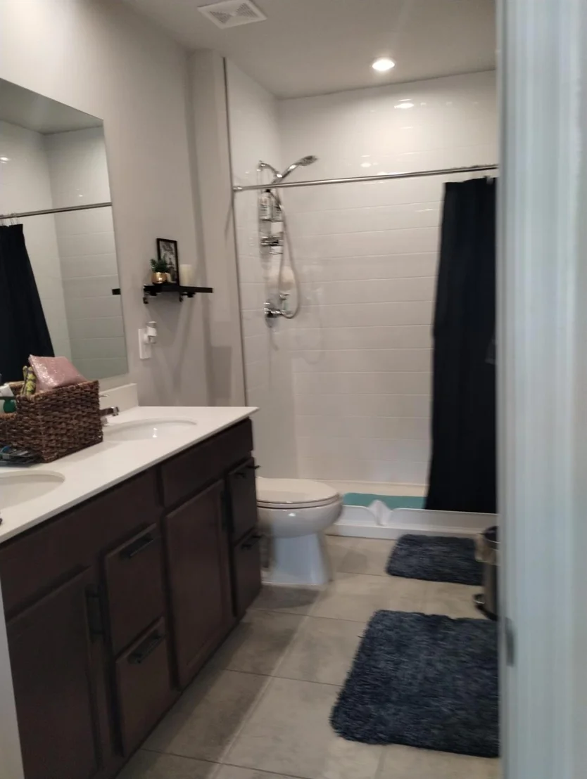 Photo of 327 Raspberry Road
