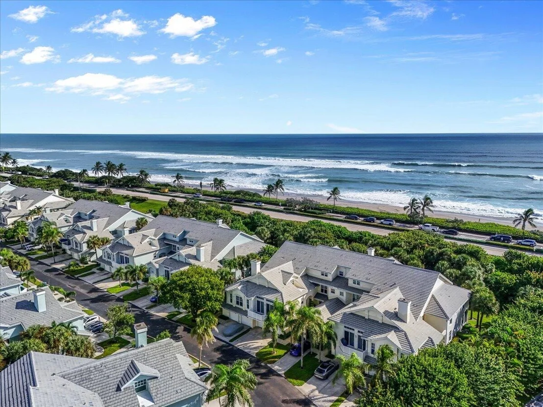 Photo of 105 MAINSAIL Circle