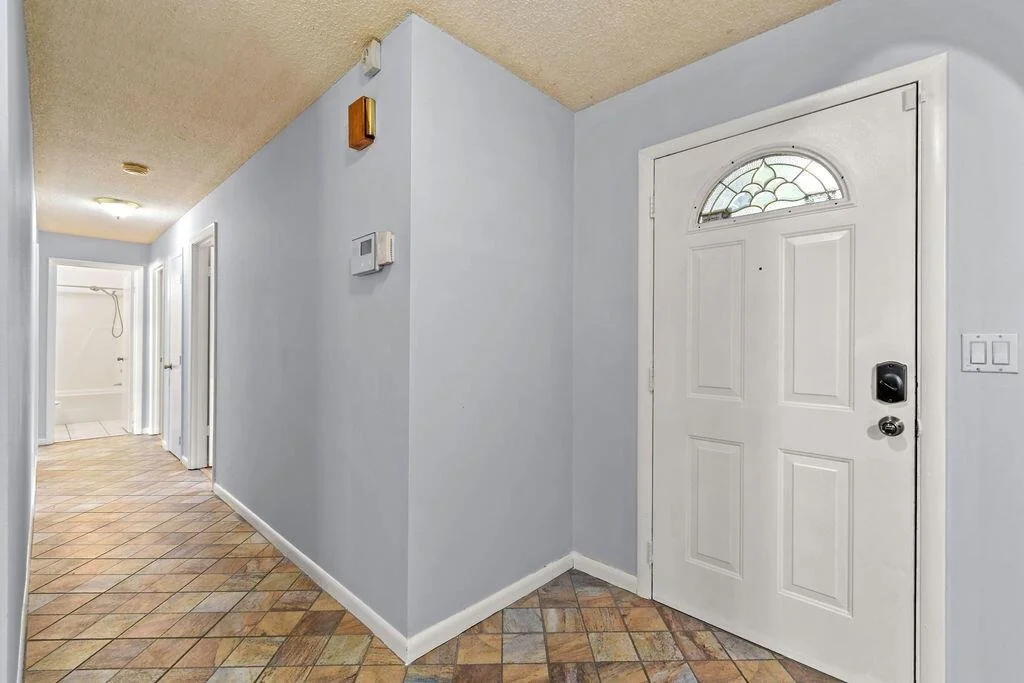 Photo of 5501 Palm Drive